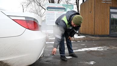 В Алматы объявлена «охота» на авто с грязным выхлопом
