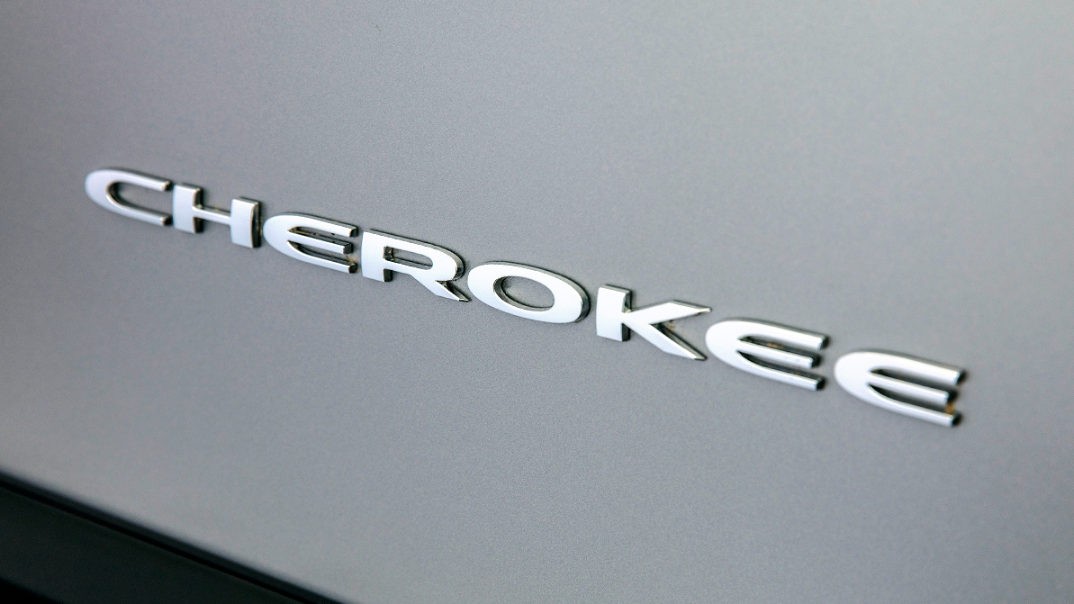 Jeep может отказаться от названия Cherokee