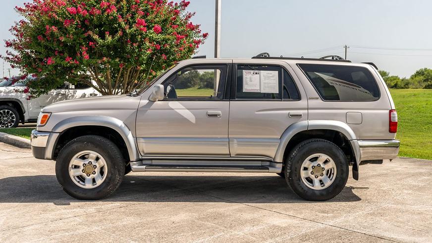 Toyota 4Runner (N180) с небольшим пробегом продают в США