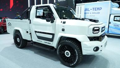 Фото дня: тайский тюнинг Hilux Champ