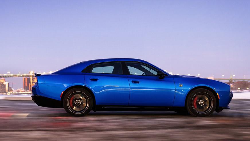 Электрический Dodge Charger стал лифтбэком