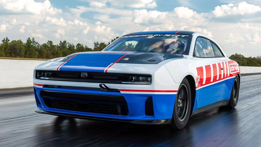 Dodge Charger всё же получил V8, но ездить на нём по дорогам нельзя