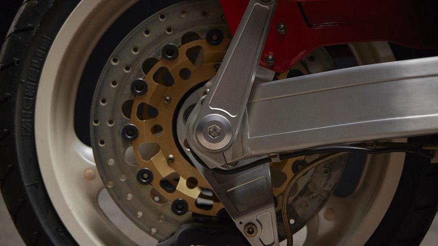 Абсолютно новый Bimota Tesi 1D 1991 года выпуска нашли в США