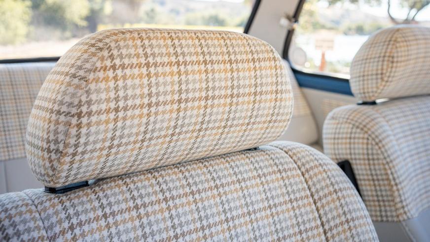 Классический Mini превратили в 300-сильный электромобиль