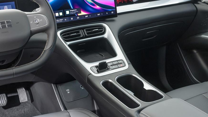 Электрический Geely Galaxy EX2 уже в Казахстане. Сколько стоит?