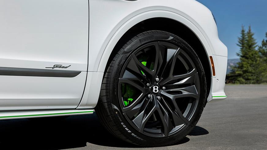 Bentley показала самую мощную Bentayga в истории