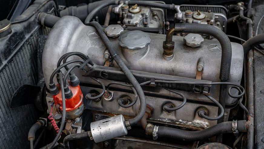 Mercedes-Benz 190 SL на торгах: 50 лет в одних руках и неизвестный пробег