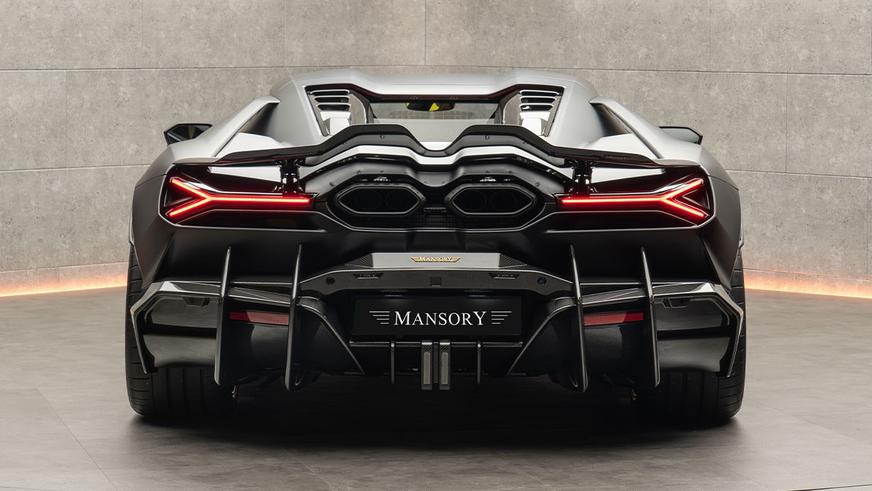 Плюс 55 сил и много карбона. В Mansory доработали Lamborghini Revuelto