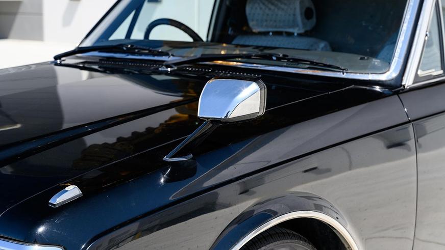 Необычный катафалк продали на торгах в США