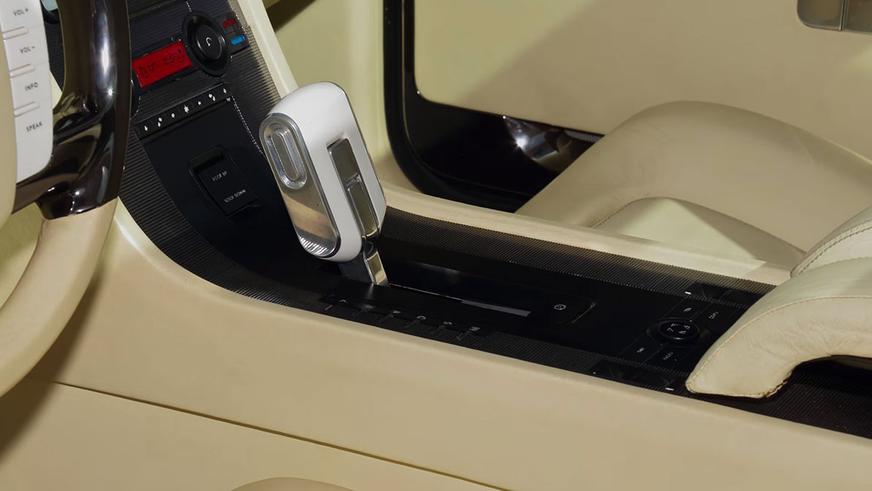 Единственный в мире Lincoln Mark X выставили на торги