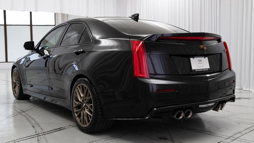 В продаже замечен Cadillac ATS-V, на котором ездил Джо Байден