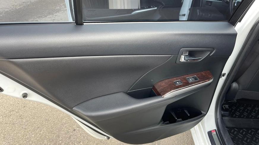 Toyota Camry 55 по цене новой «семидесятки» продают на Kolesa.kz