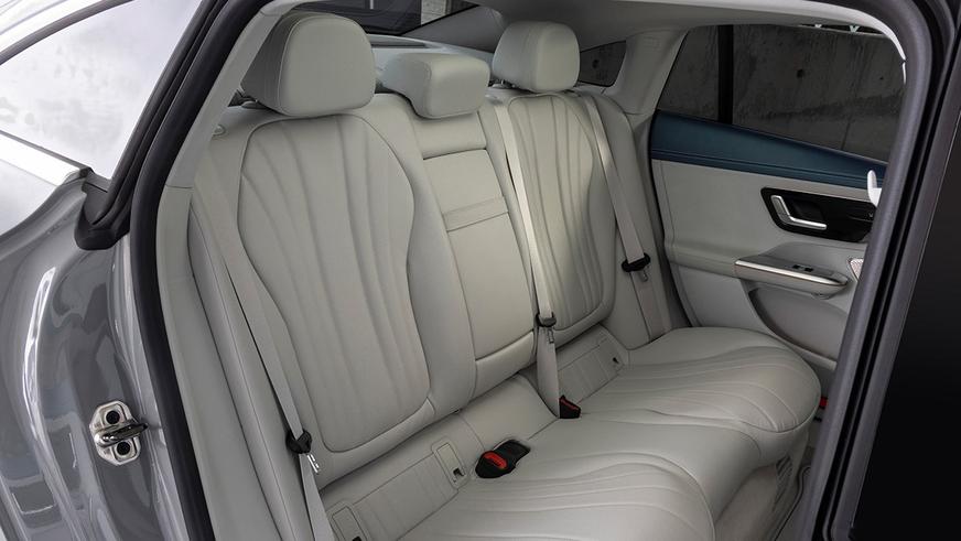 Mercedes-Benz EQE сходит с дистанции