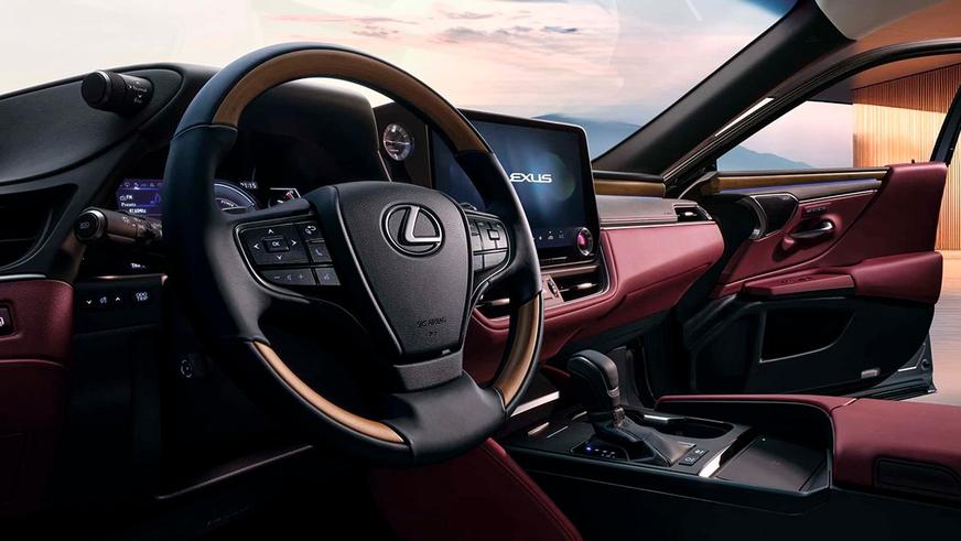 Обновлённый Lexus ES дебютировал в Китае
