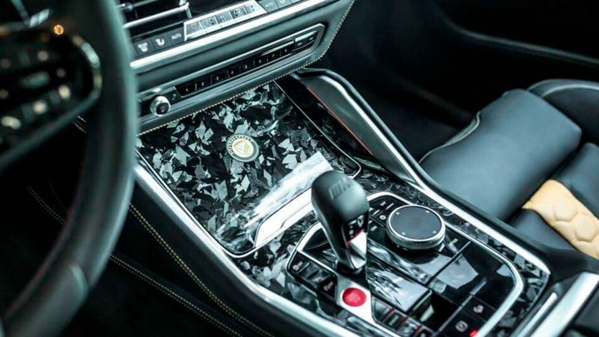 Ателье Manhart сделало BMW X6&nbsp;M на&nbsp;100&nbsp;сил мощнее и&nbsp;украсило карбоном