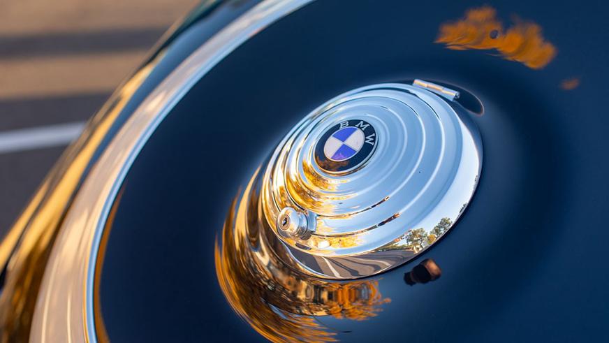 Довоенный BMW 327 выставили на торги в США