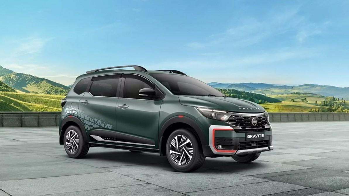 Nissan жаңа моделін таныстырды