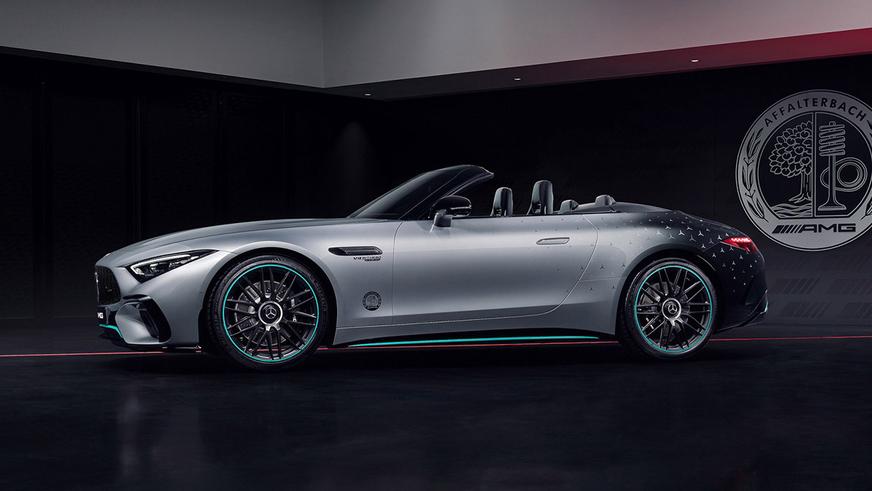 Коллекционный Mercedes SL&nbsp;63 для&nbsp;японцев оформили в&nbsp;стиле F1