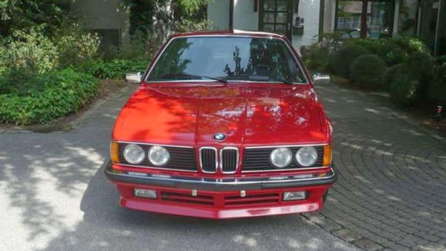 BMW 635 CSi почти без пробега продают за 125 тысяч евро