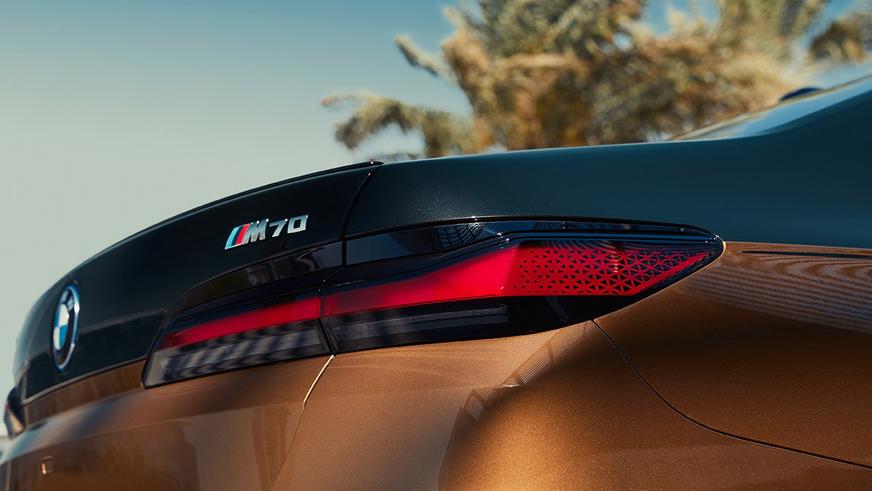 Электрическая BMW 7-й серии получила мощнейшую версию M70
