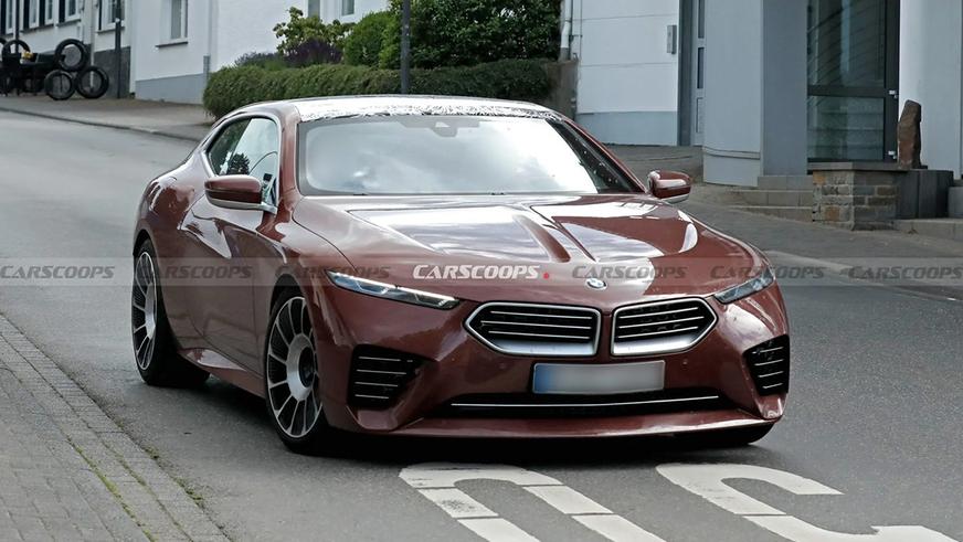 Товарный BMW Speedtop замечен на дорогах