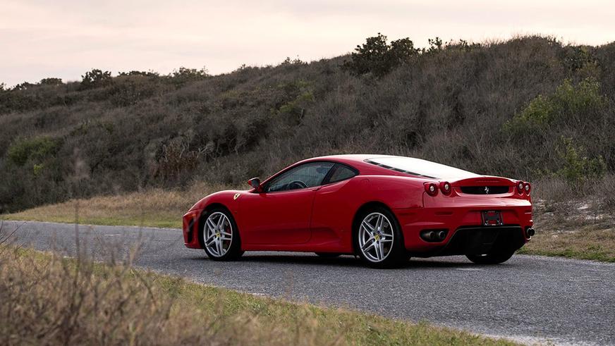 Массовый отзыв суперкаров Ferrari из-за вероятности отказа тормозов