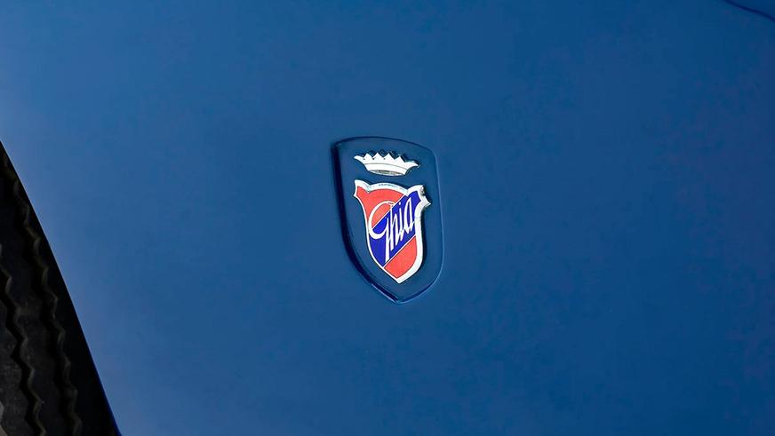 Уникальный Bugatti от дизайнера Chrysler выставлен на продажу