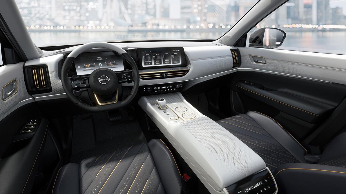 Nissan Pathfinder получил совершенно новое лицо для Китая