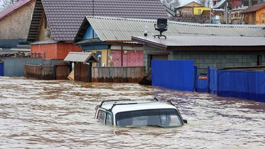 Как восстановить машину после затопления