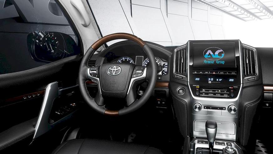 Тәркіленген Land Cruiser 200 әскерде қызмет етеді