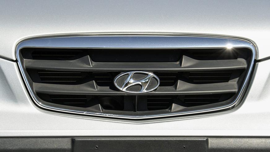 Hyundai Elantra 2003 года выпуска с мизерным пробегом пустят с молотка
