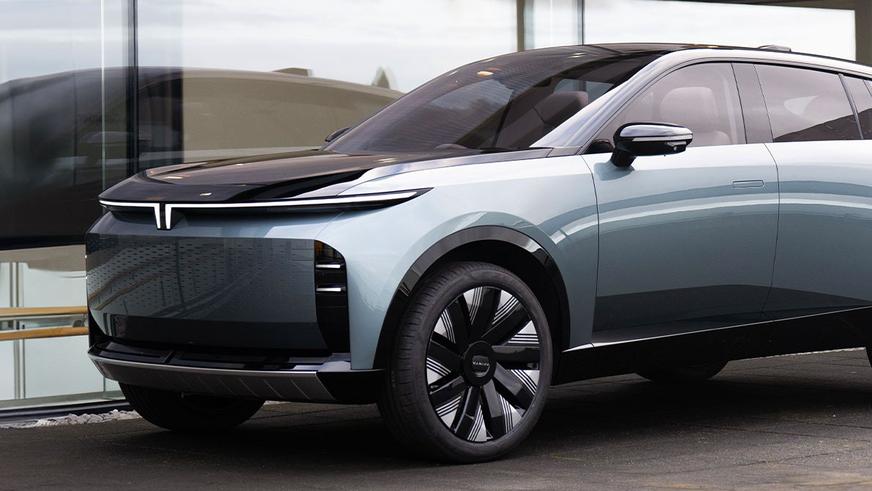 Индийский Tata показал первый электрокар на платформе Jaguar Land Rover Индийский Tata показал первый электрокар на платформе Jaguar Land Rover