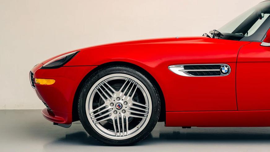 С молотка уйдёт очень редкий и практически новый Alpina Roadster V8