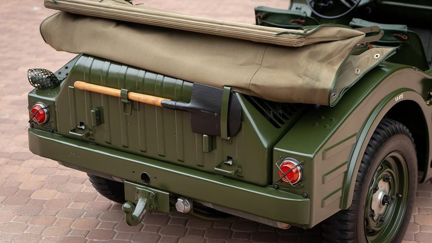 Прототип первого внедорожника Porsche пустят с молотка