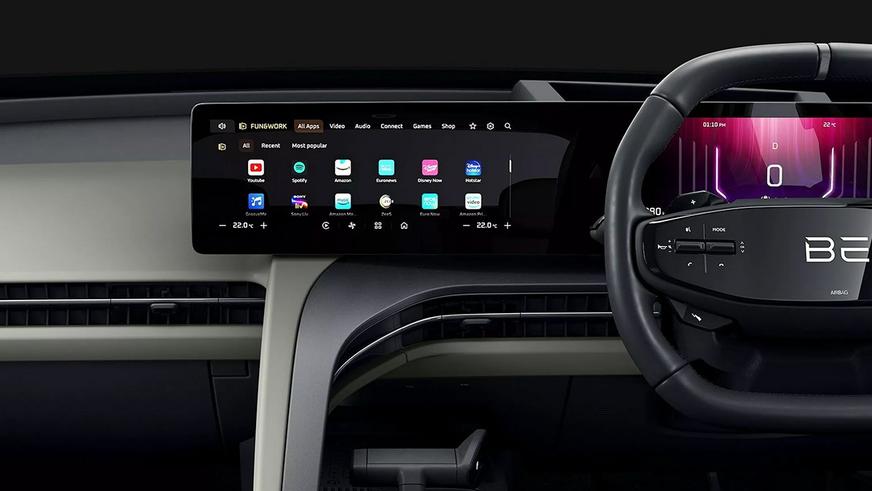 Mahindra показала два новых кроссовера на компонентах VW