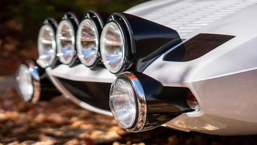 Качественную реплику культовой Lancia Stratos продают с аукциона