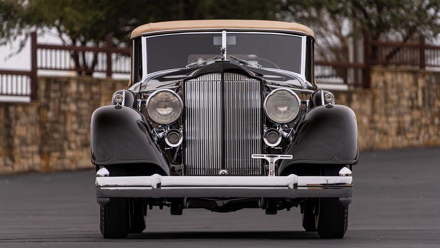 Раритетный Packard V12 на торгах в США