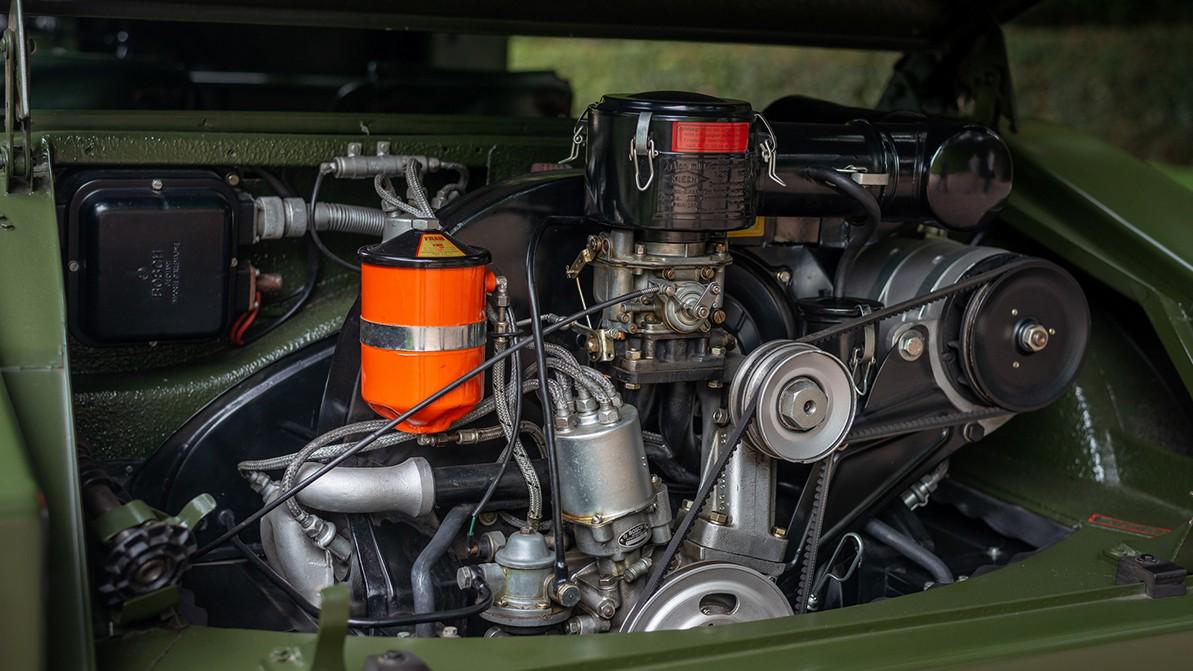 Прототип первого внедорожника Porsche пустят с молотка