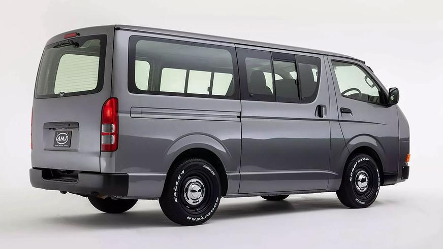 Toyota HiAce стилизовали под VW T3