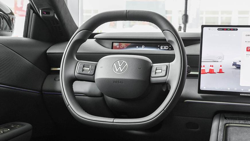 Пятиметровый батарейный VW оценили в Китае от 13.1 млн тенге
