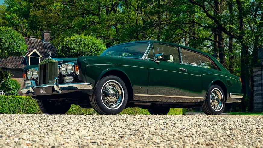 Старый Rolls-Royce Corniche стал необычным универсалом