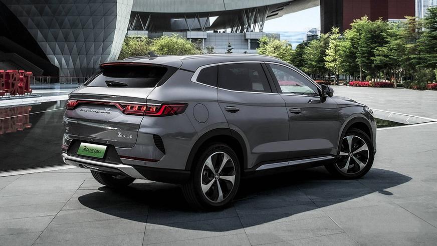 Завод по производству машин BYD начали строить в Узбекистане