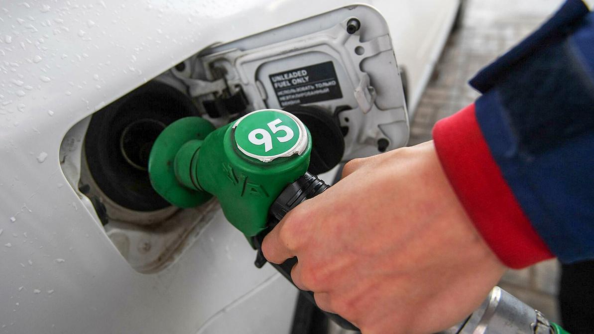 Рост цен на АИ-95 в Казахстане в 2021 году: со 178 до 212 тенге