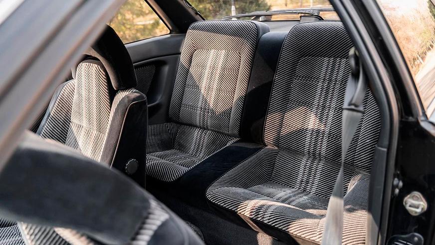 Toyota из 1980-х продают за 10 млн тенге на Kolesa.kz