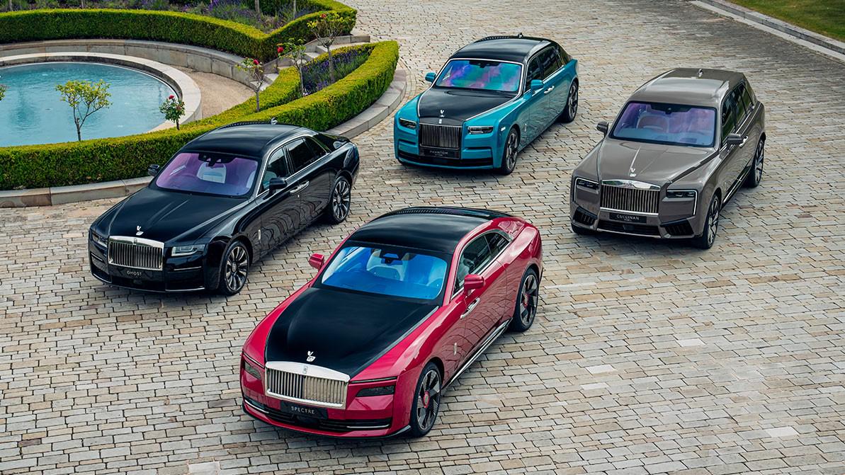 Rolls-Royce выпустит ещё два электрокара, но не откажется от V12
