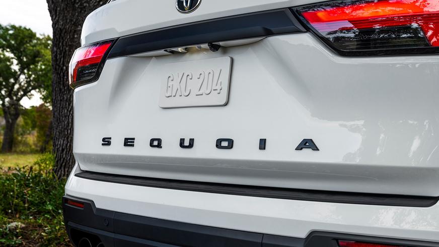 Новая Toyota Sequoia стала гибридом