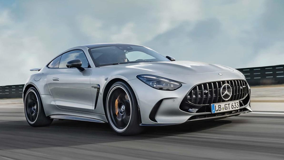 Представлено новое купе Mercedes-AMG GT