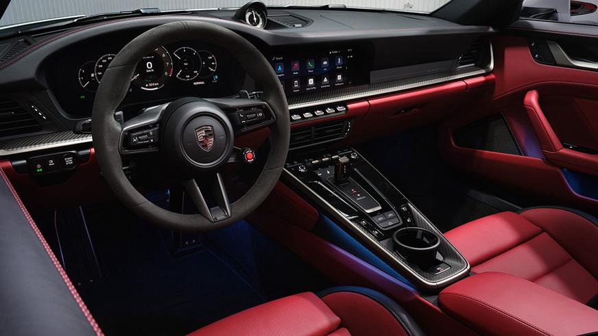 Porsche 911 Turbo S обновился и стал сверхмощным гибридом