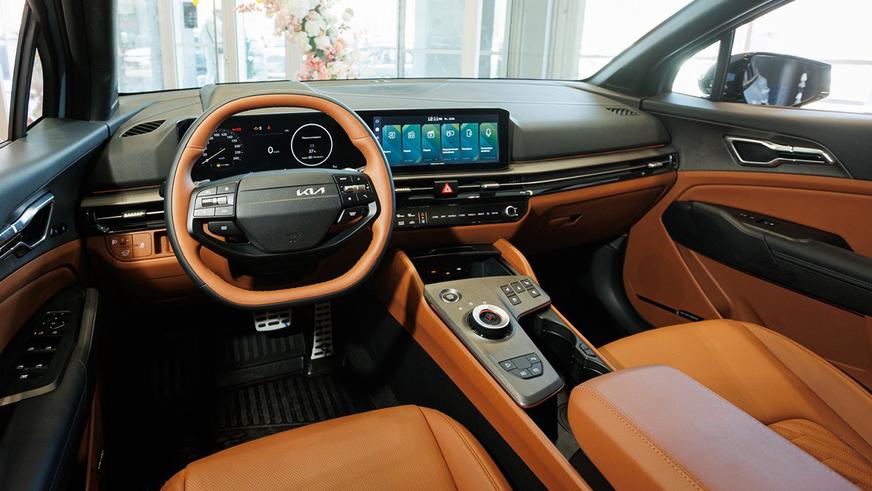 Какие новые авто от 10 млн до 15 млн пользуются интересом на Kolesa.kz