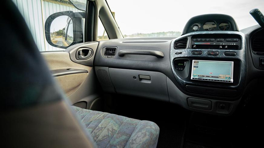 Лифтованная Mitsubishi Delica появилась на торгах в США